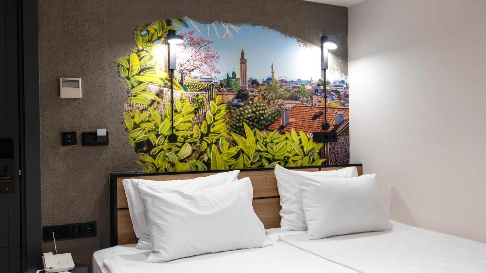 Just Otel *